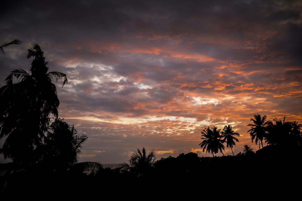 Sea View Tourist Inn Tangalle Exterior photo